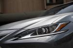 Lexus ES250 2018 года (WW)